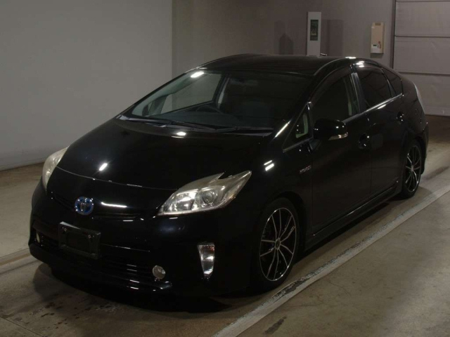 TOYOTA PRIUS 2015