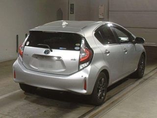 TOYOTA AQUA 2020