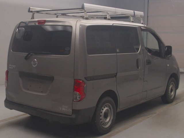 NISSAN NV200 2009