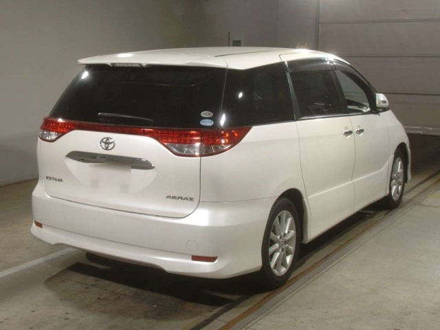 TOYOTA ESTIMA 2011
