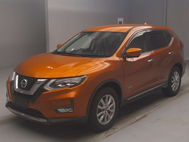 NISSAN X-TRAIL 2018