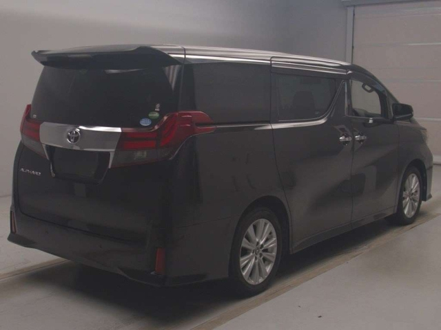 TOYOTA ALPHARD 2015