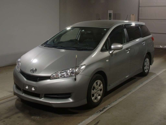 TOYOTA WISH 2009