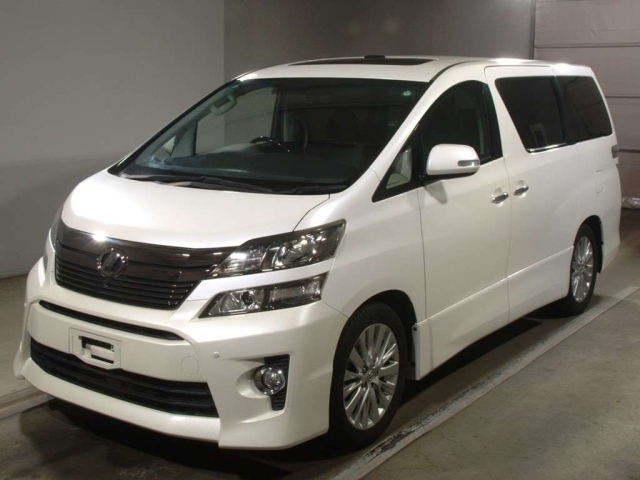 TOYOTA VELLFIRE 2014