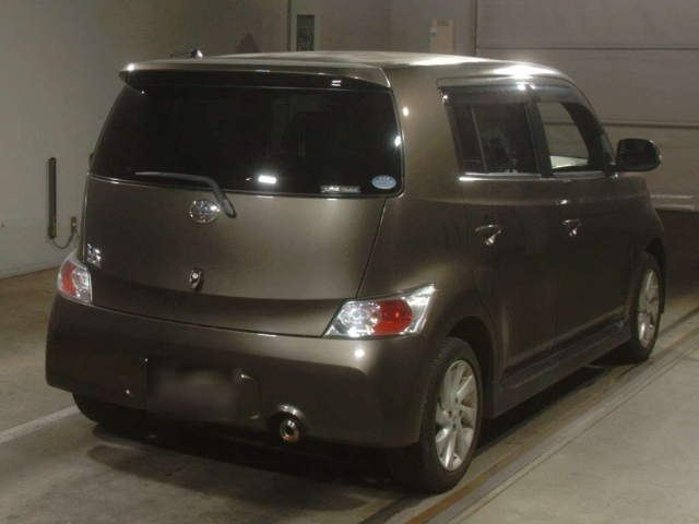 TOYOTA BB 2012