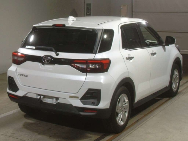 TOYOTA RAIZE 2023