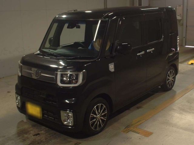 DAIHATSU WAKE 2017