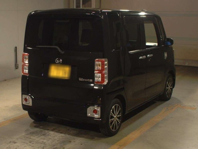 DAIHATSU WAKE 2017