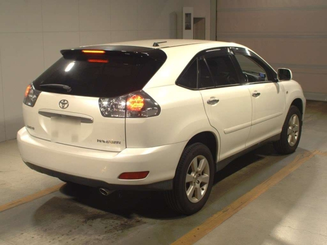 TOYOTA HARRIER 2012