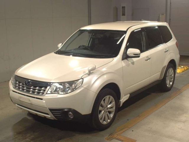 SUBARU FORESTER 2011