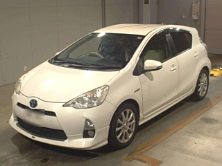 TOYOTA AQUA 2012