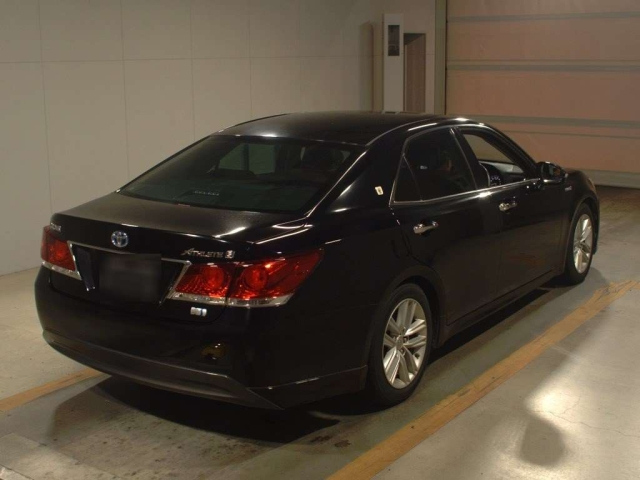 TOYOTA CROWN 2013