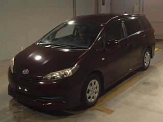 TOYOTA WISH 2010
