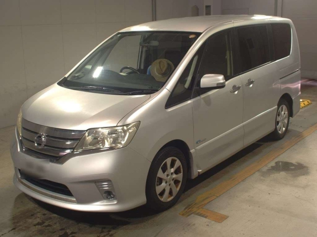 NISSAN SERENA 2012