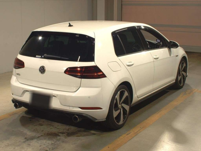 VOLKSWAGEN GOLF 2018