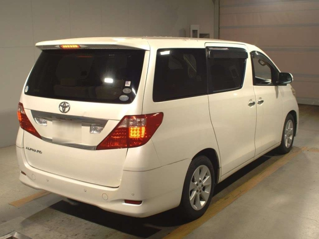 TOYOTA ALPHARD 2008