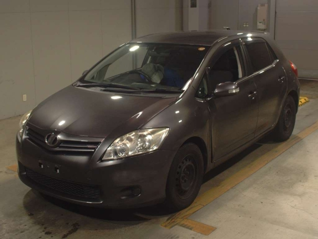 TOYOTA AURIS 2010