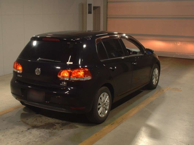 VOLKSWAGEN GOLF 2012