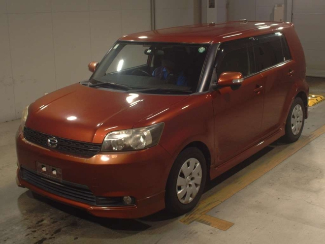 TOYOTA COROLLA RUMION 2010