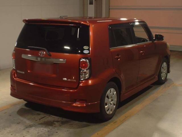 TOYOTA COROLLA RUMION 2010