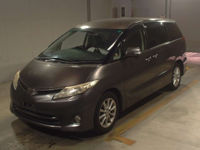 TOYOTA ESTIMA 2010