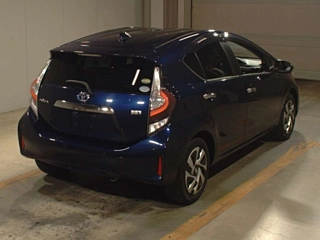 TOYOTA AQUA 2020