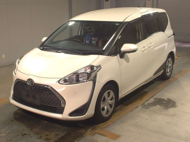 TOYOTA SIENTA 2021