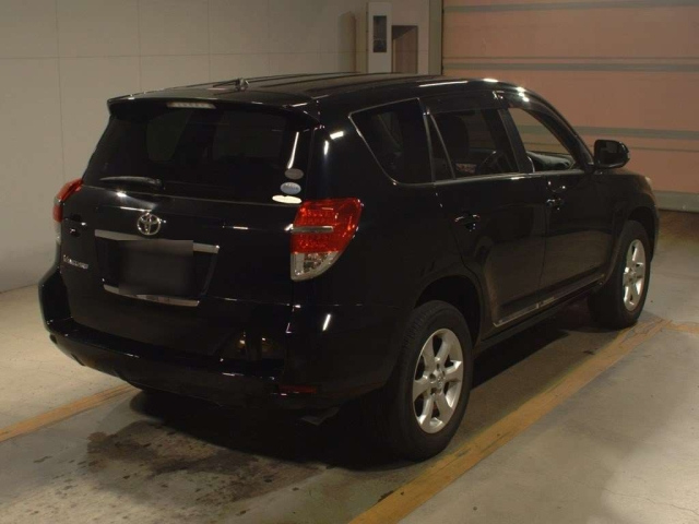 TOYOTA VANGUARD 2010