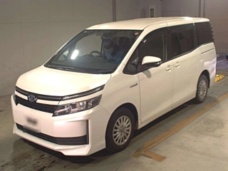 TOYOTA VOXY 2014