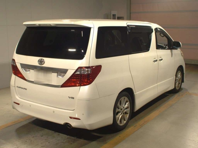 TOYOTA ALPHARD 2010