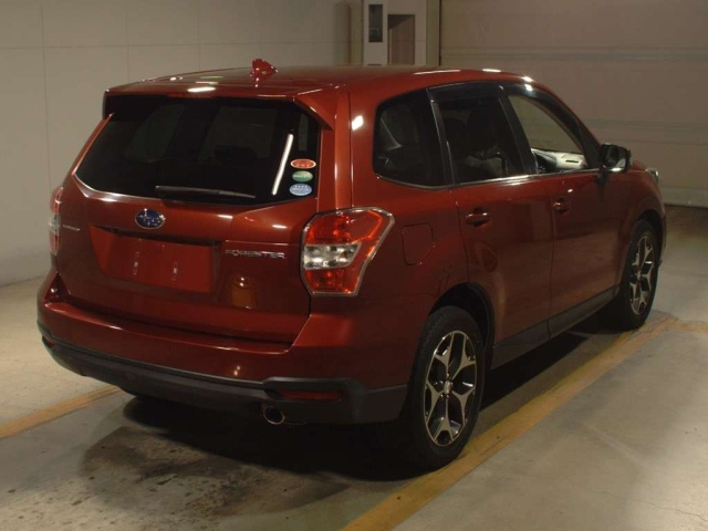 SUBARU FORESTER 2015