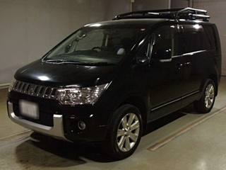 MITSUBISHI DELICA D5 2016