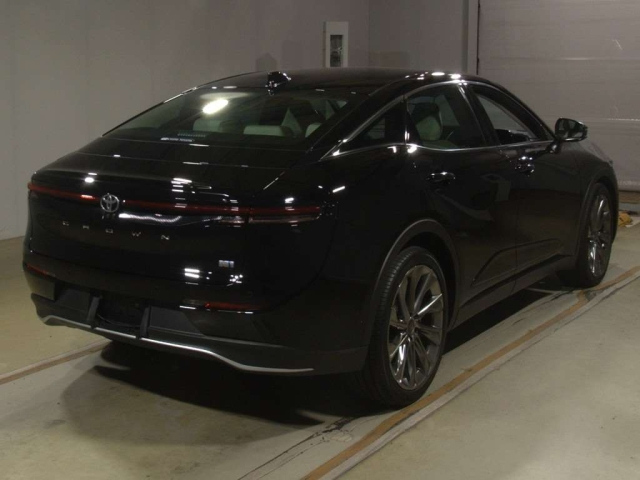 TOYOTA CROWN CROSSOVER 2022