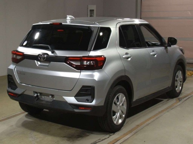 TOYOTA RAIZE 2021