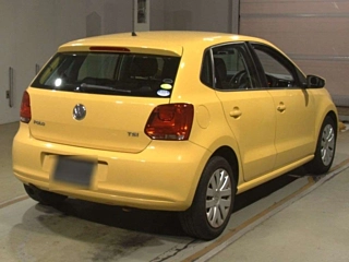 VOLKSWAGEN POLO 2011