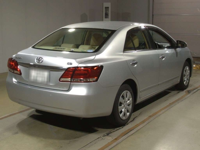 TOYOTA PREMIO 2016
