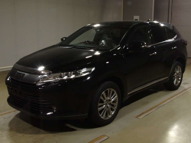 TOYOTA HARRIER 2018