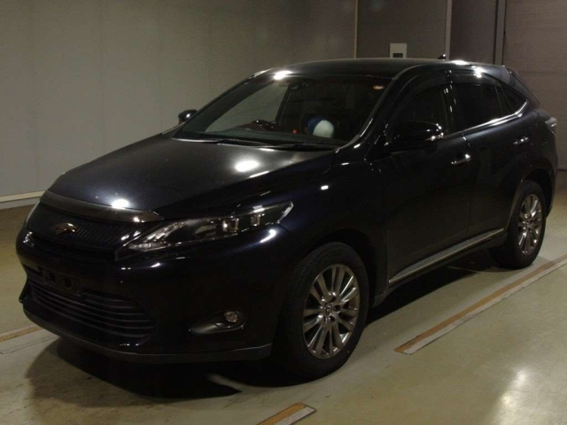 TOYOTA HARRIER 2014