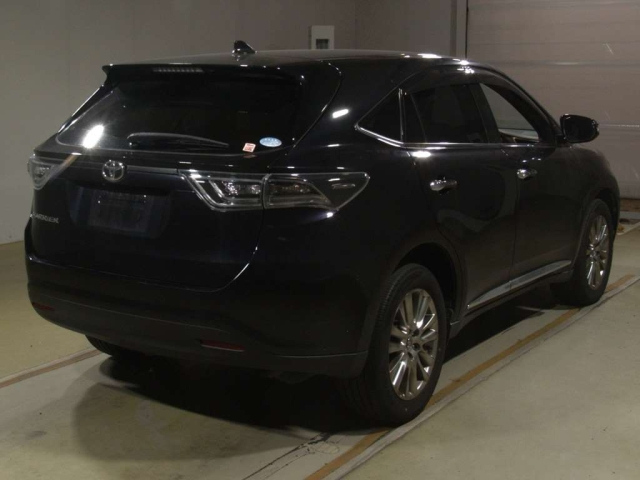 TOYOTA HARRIER 2014