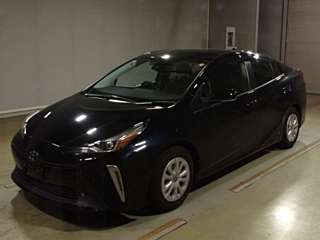 TOYOTA PRIUS 2021