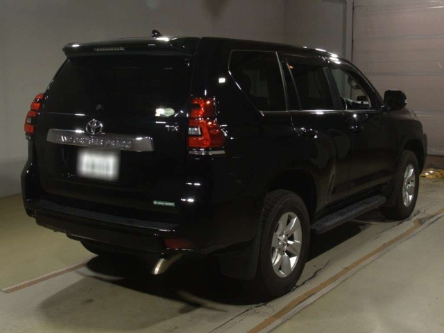 TOYOTA LAND CRUISER PRADO 2020