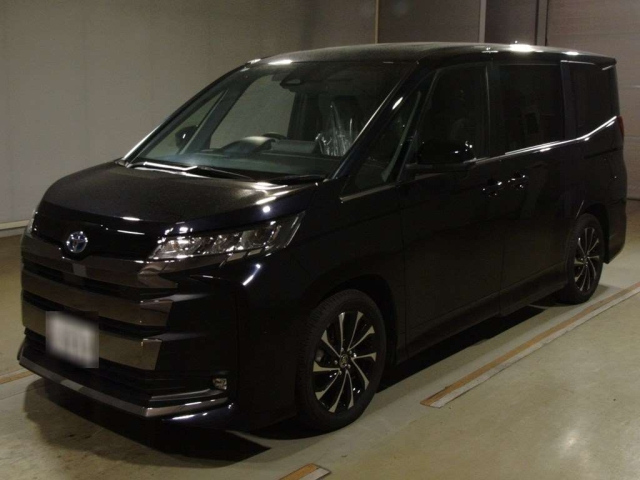 TOYOTA VITZ 2019