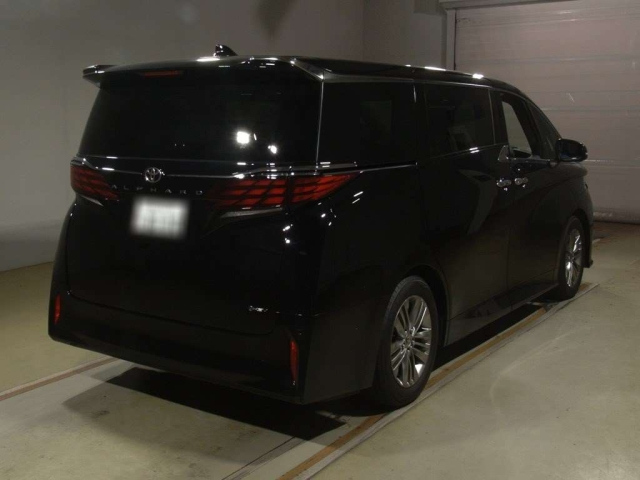 TOYOTA ALPHARD 2023