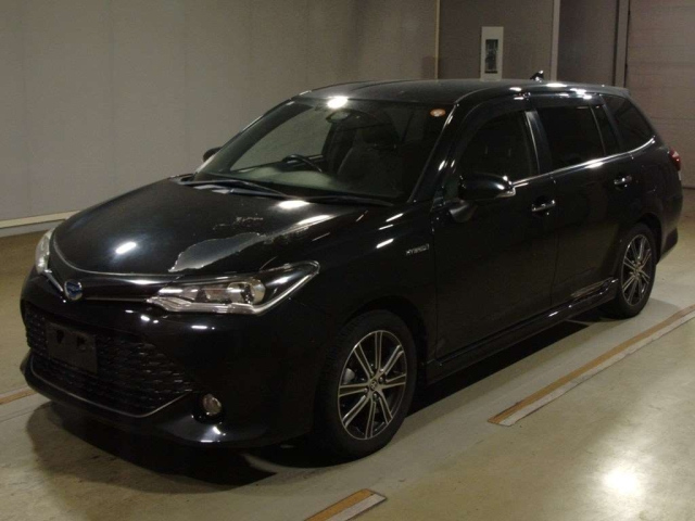 TOYOTA COROLLA FIELDER 2015