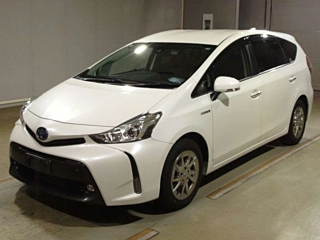 TOYOTA PRIUS ALPHA 2018