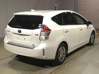 TOYOTA PRIUS ALPHA 2018