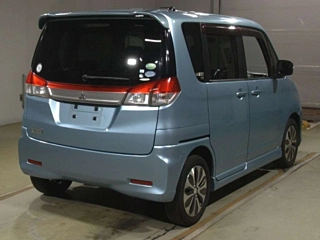 MITSUBISHI DELICA D2 2014