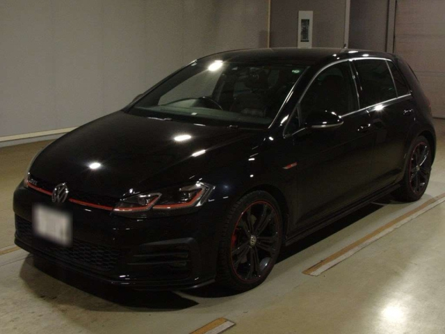 VOLKSWAGEN GOLF 2018