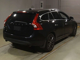 VOLVO V60 2012
