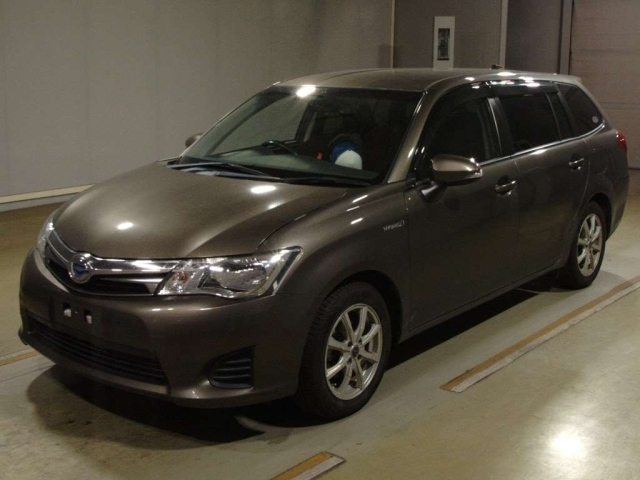 TOYOTA COROLLA FIELDER 2014
